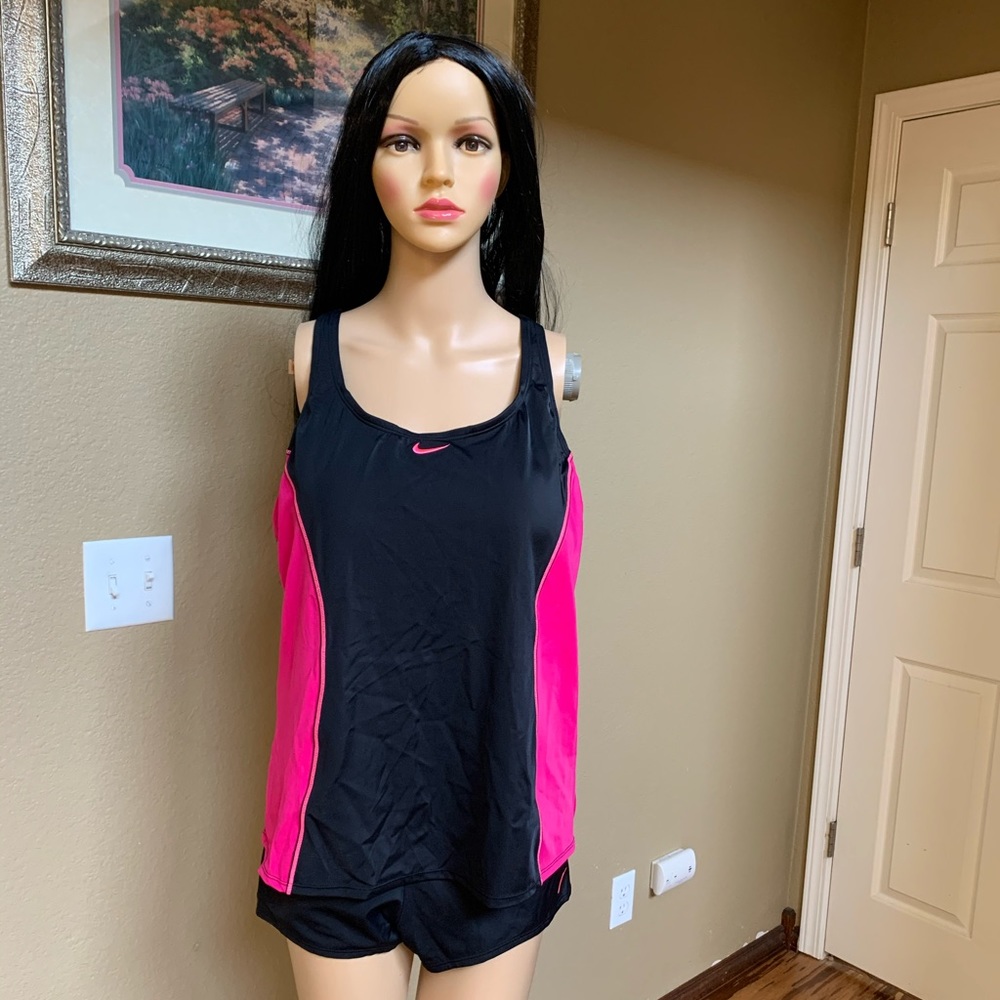 NIKE WOMENTANKINI RACERBACK SWIMSUIT BOY SHORTS